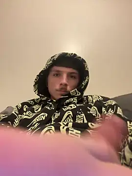 Snapshot of jones20030 chatting on 10/21/25, 09:21 jones20030 online show from 10/21/25, 09:21