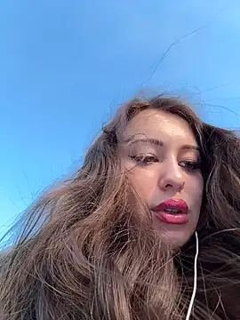 Snapshot of AndreaMood chatting on 01/13/25, 04:50 AndreaMood online show from 01/13/25, 04:50