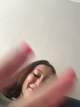 Snapshot of AndreaMood chatting on 02/24/26, 02:20 AndreaMood online show from 02/24/26, 02:20