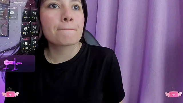 Carolina Burninng online show from 09/22/25, 10:34