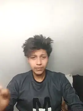 sexy boy 26 online show from 12/22/25, 01:41