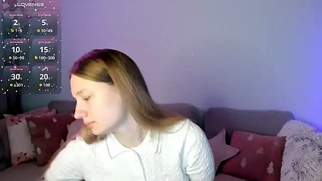 Snapshot of Haley_Vixen chatting on 05/12/26, 08:11 Haley Vixen online show from 05/12/26, 08:11