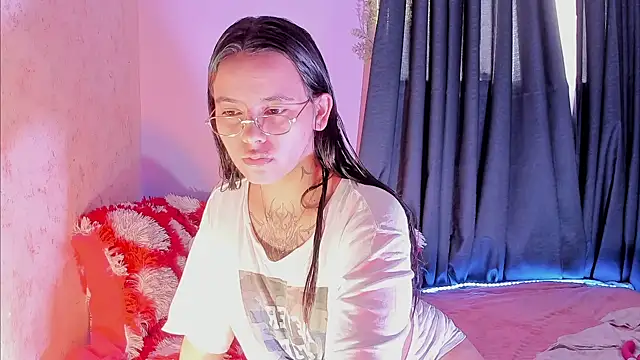 NattSumi online show from 11/22/25, 01:21