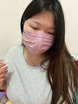 Snapshot of Happyou2 chatting on 03/03/25, 01:53 Happyou2 online show from 03/03/25, 01:53