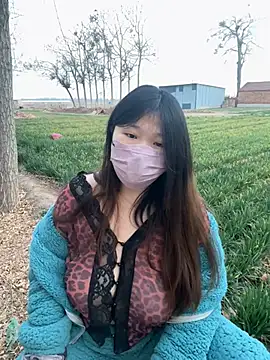 Snapshot of Happyou2 chatting on 03/04/25, 10:13 Happyou2 online show from 03/04/25, 10:13