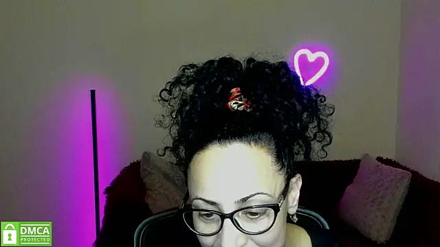 Arianasweety23 online show from 02/25/25, 06:42