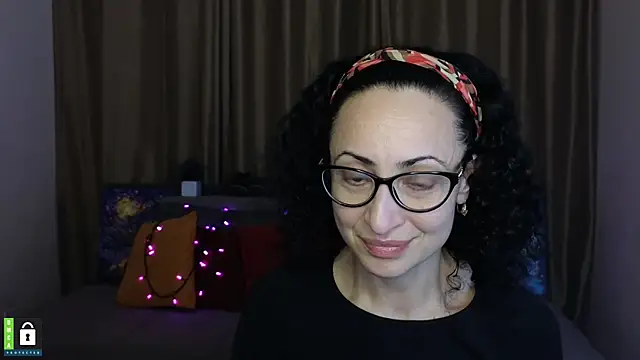 Arianasweety23 online show from 03/04/25, 06:29