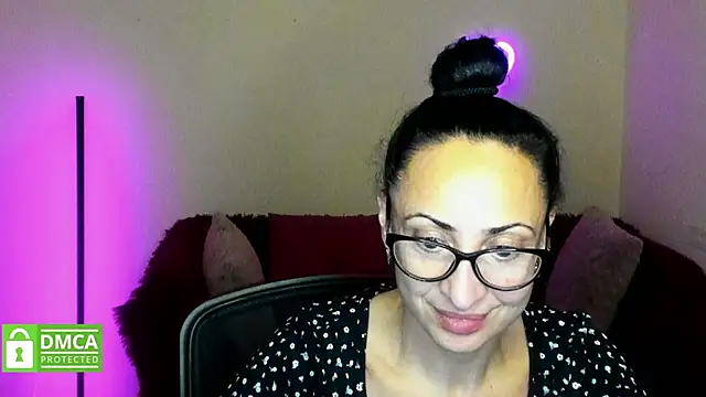 Arianasweety23 online show from 10/03/25, 05:32