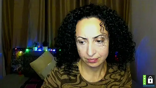 Arianasweety23 online show from 12/16/25, 06:24