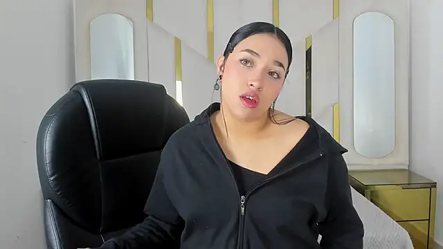 IsabellRodriguez18 online show from 09/30/25, 02:49