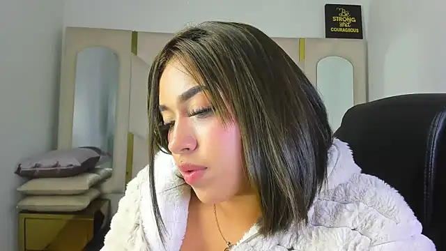 Snapshot of IsabellRodriguez18 chatting on 02/03/26, 06:40 IsabellRodriguez18 online show from 02/03/26, 06:40