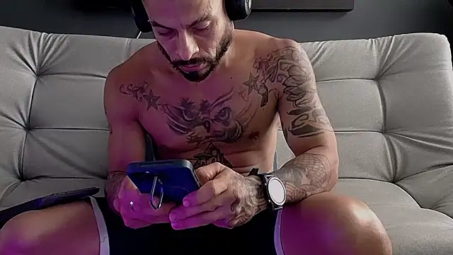 callme douglas online show from 09/23/25, 02:42