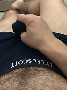 22TT2295 online show from 01/12/25, 04:21