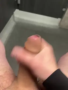 22TT2295 online show from 02/09/25, 11:36