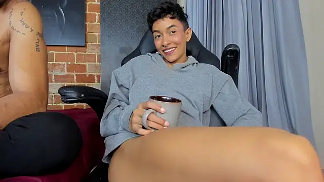 AntonAndSofii online show from 01/18/25, 06:45