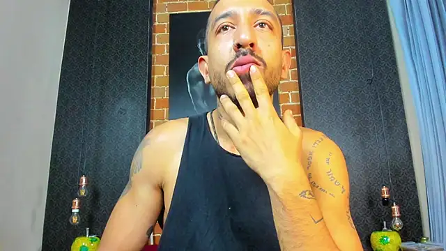 AntonAndSofii online show from 01/29/25, 03:22