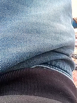 Snapshot of playboyz77 chatting on 12/30/24, 09:37 playboyz77 online show from 12/30/24, 09:37