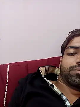 Snapshot of playboyz77 chatting on 01/10/25, 07:04 playboyz77 online show from 01/10/25, 07:04