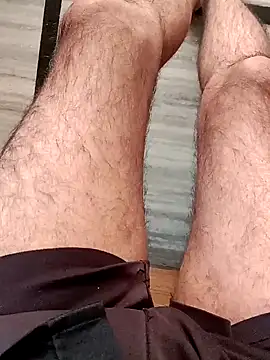 Snapshot of playboyz77 chatting on 01/10/25, 10:06 playboyz77 online show from 01/10/25, 10:06