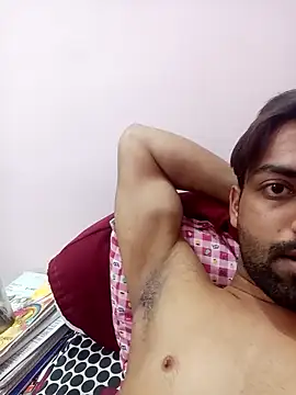 Snapshot of playboyz77 chatting on 01/13/25, 08:15 playboyz77 online show from 01/13/25, 08:15