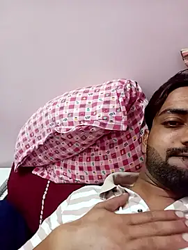 Snapshot of playboyz77 chatting on 01/16/25, 11:15 playboyz77 online show from 01/16/25, 11:15