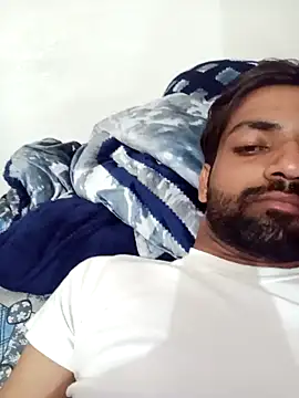 Snapshot of playboyz77 chatting on 02/19/25, 06:21 playboyz77 online show from 02/19/25, 06:21