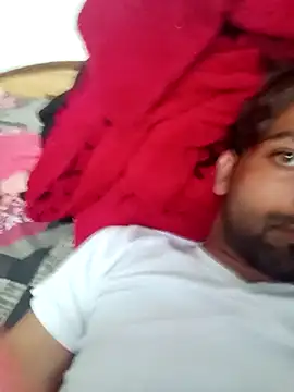 Snapshot of playboyz77 chatting on 03/04/25, 05:11 playboyz77 online show from 03/04/25, 05:11