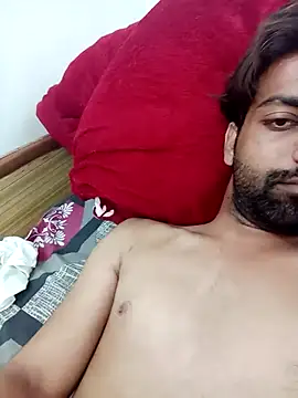 Snapshot of playboyz77 chatting on 03/11/25, 04:43 playboyz77 online show from 03/11/25, 04:43