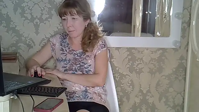 Snapshot of EllaJohnsonX chatting on 07/09/26, 03:49 EllaJohnsonX online show from 07/09/26, 03:49