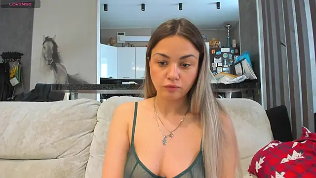 Mia   murrr online show from 05/08/26, 02:17