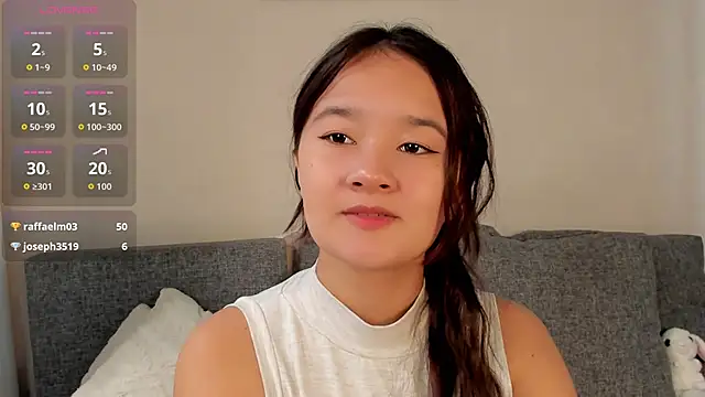 Maekko online show from 10/26/25, 03:34