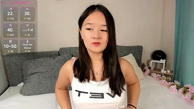 Maekko online show from 11/14/25, 09:13