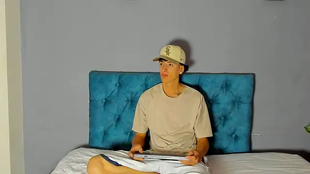 two milkyway online show from 01/20/25, 02:03