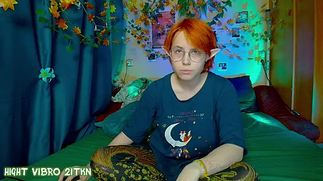 TrickyKitsune online show from 11/03/25, 01:45