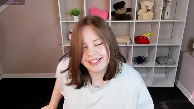 EricaElliott online show from 05/06/26, 09:47