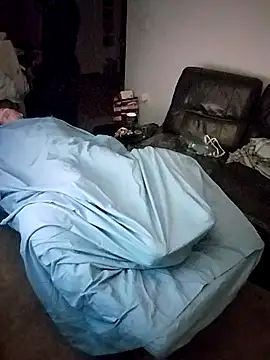 Snapshot of VelvetChocolate7 chatting on 11/13/25, 02:43 VelvetChocolate7 online show from 11/13/25, 02:43