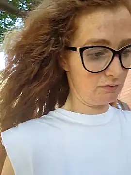 Snapshot of VelvetChocolate7 chatting on 03/15/26, 08:48 VelvetChocolate7 online show from 03/15/26, 08:48