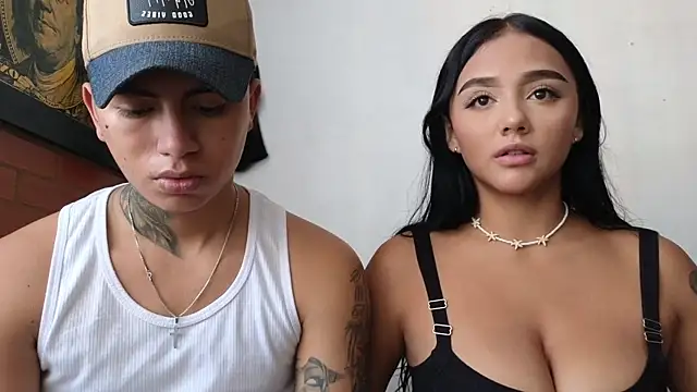 Snapshot of Thiago_x_Sahara chatting on 02/01/25, 12:58 Thiago x Sahara online show from 02/01/25, 12:58