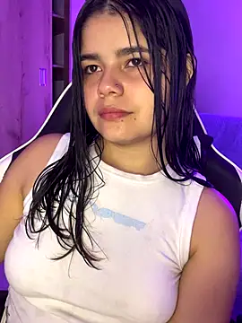 pretty angela1 online show from 10/27/25, 05:22