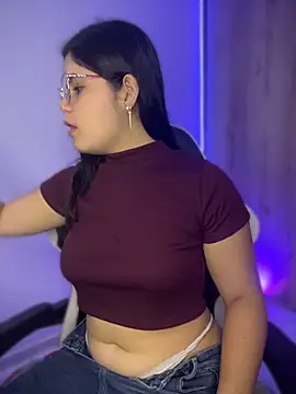 pretty angela1 online show from 05/14/26, 06:37
