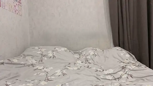 Snapshot of emodreamgirl chatting on 03/11/26, 07:20 emodreamgirl online show from 03/11/26, 07:20