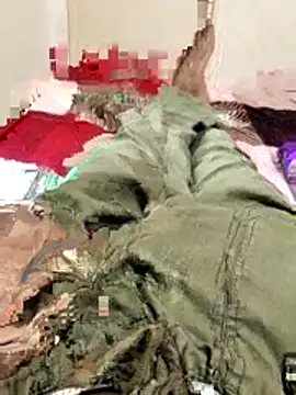 Snapshot of iamharryy chatting on 11/27/25, 11:01 iamharryy online show from 11/27/25, 11:01