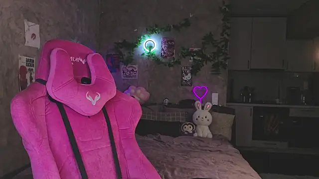 Snapshot of yummylisa chatting on 02/23/26, 08:06 yummylisa online show from 02/23/26, 08:06