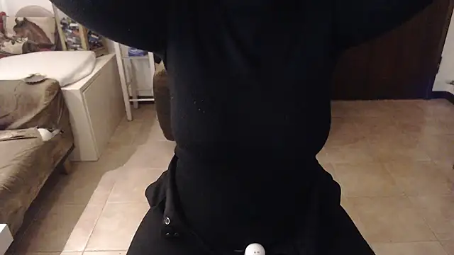 Snapshot of LasolitaAuri chatting on 01/29/25, 10:22 LasolitaAuri online show from 01/29/25, 10:22