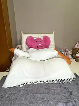 Snapshot of berberson chatting on 01/14/26, 01:39 berberson online show from 01/14/26, 01:39