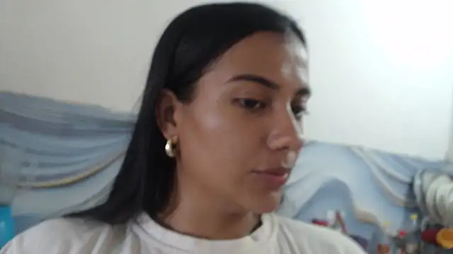 Coral0403 online show from 07/08/26, 07:18