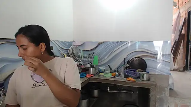 Coral0403 online show from 07/31/26, 07:35