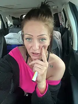 Snapshot of AlessasRoom chatting on 02/16/26, 10:39 AlessasRoom online show from 02/16/26, 10:39