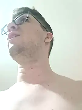 Snapshot of MrBelac chatting on 12/30/24, 05:26 MrBelac online show from 12/30/24, 05:26