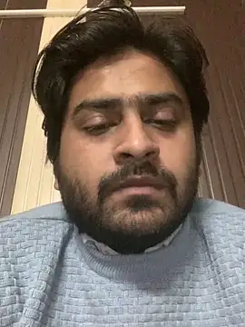 Snapshot of indihotguy chatting on 01/12/25, 02:19 indihotguy online show from 01/12/25, 02:19